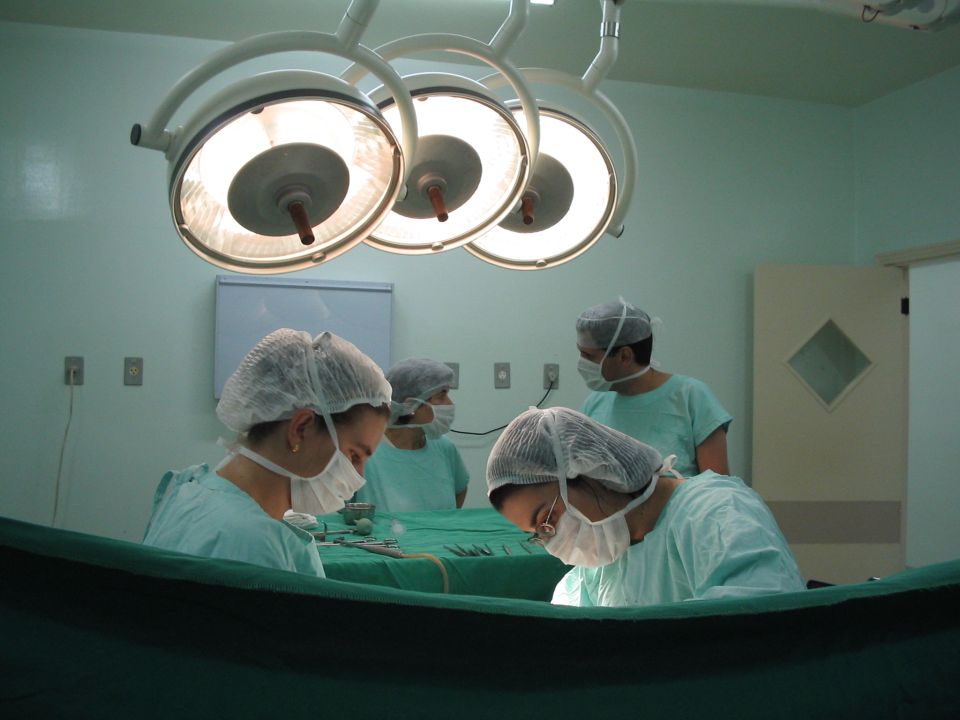 Operační sál - nemocnice - zdravotnictví